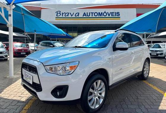 MITSUBISHI ASX 2.0 4X2 16V GASOLINA 4P AUTOMÁTICO MITSUBISHI ASX 2.0 4X2 16V GASOLINA 4P AUTOMÁTICO